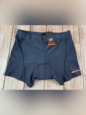 NWT Women’s Souke Sports Gray 3D Padded Cycling Shorts Size XL